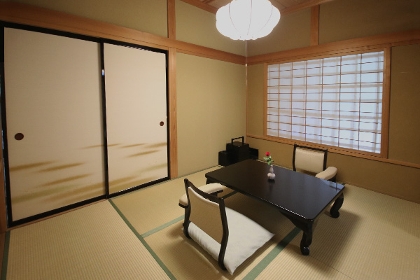 二人静の部屋1
